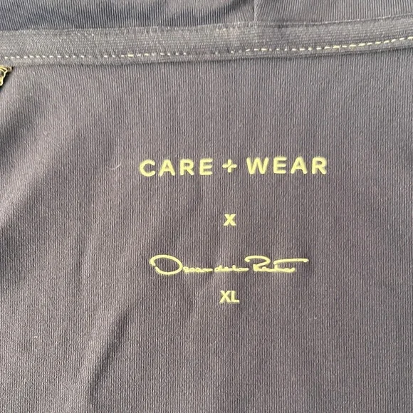 Oscar de la Renta Deep Blue Hoodie - Picture 2 of 15